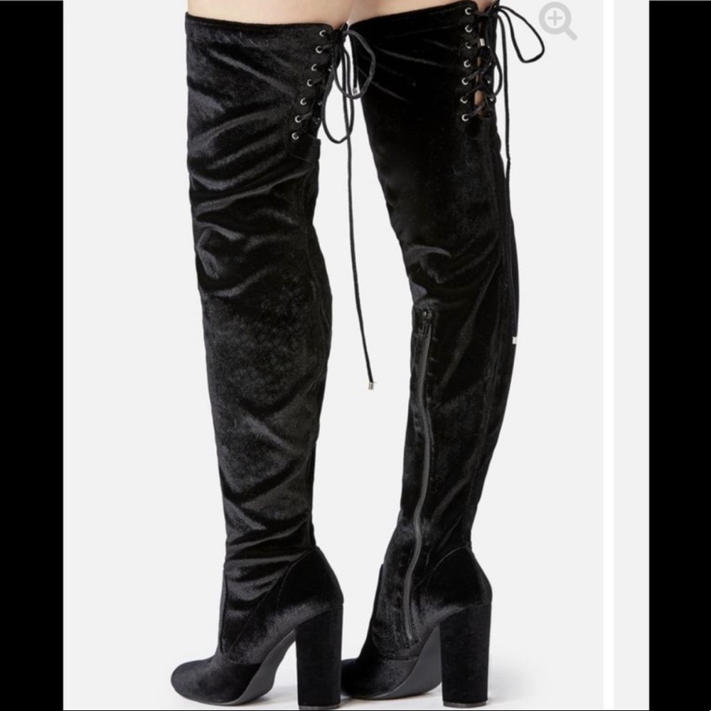 Leona Knee High Black Boots